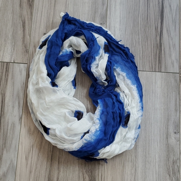 AE infinity scarf - Picture 2 of 3